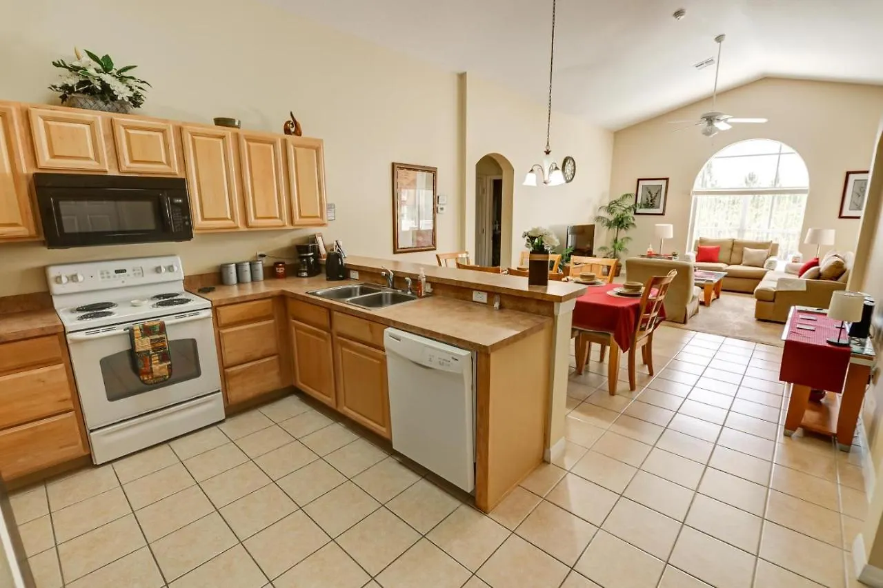 Magical Highgate Park Vacation Home Davenport Holiday home