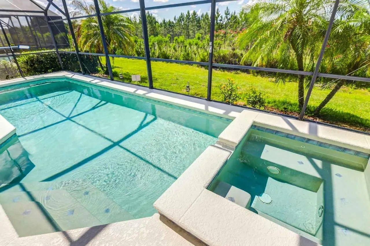 Magical Highgate Park Vacation Home Davenport